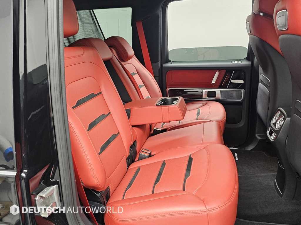 Mercedes-Benz G-Class — photo 12