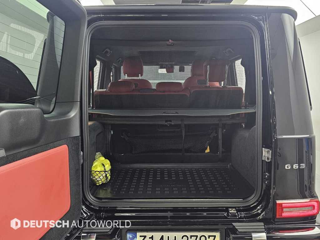 Mercedes-Benz G-Class — photo 19