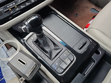 Kia Carnival — photo 08