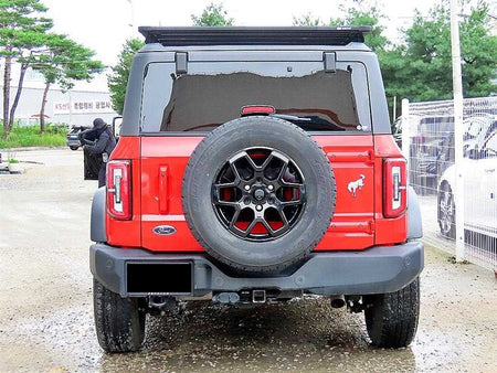Ford Bronco — photo 04