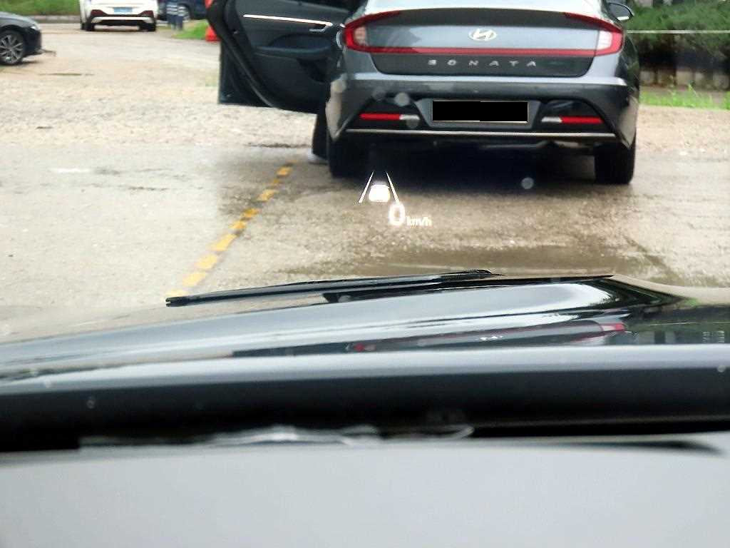 Genesis G70 — photo 10