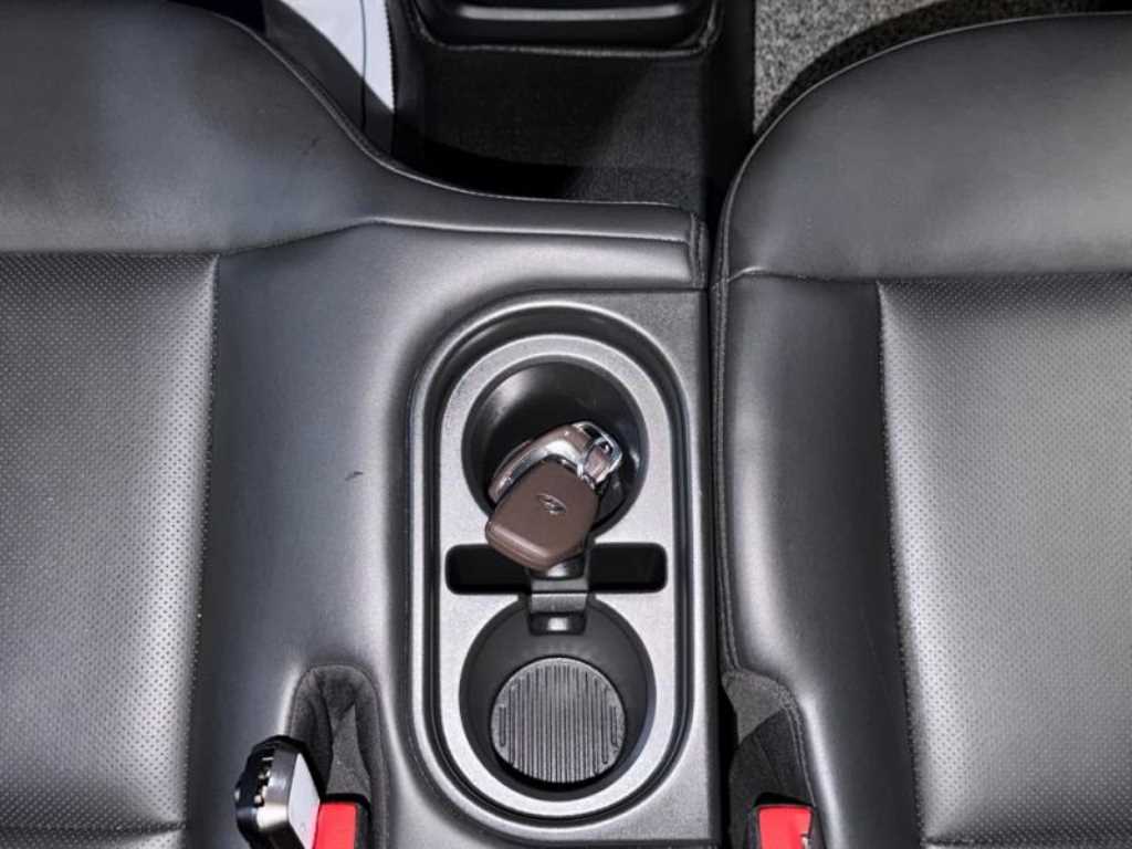 Hyundai Casper — photo 12