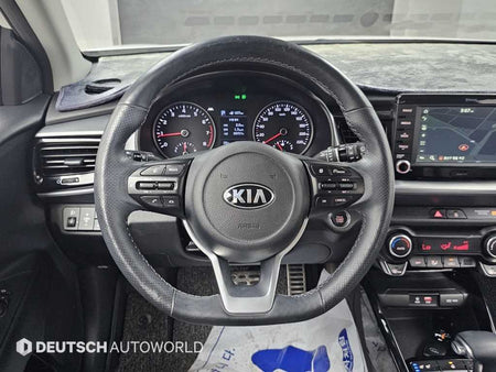 Kia Stonic — photo 13