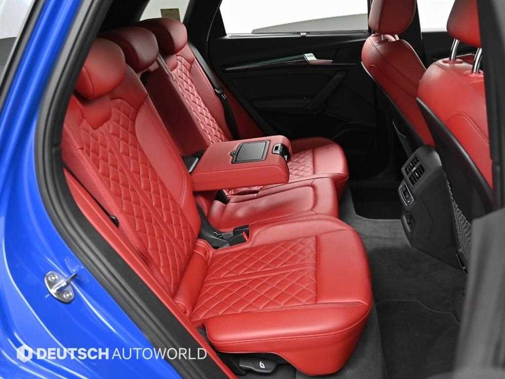 Audi SQ5 — photo 13