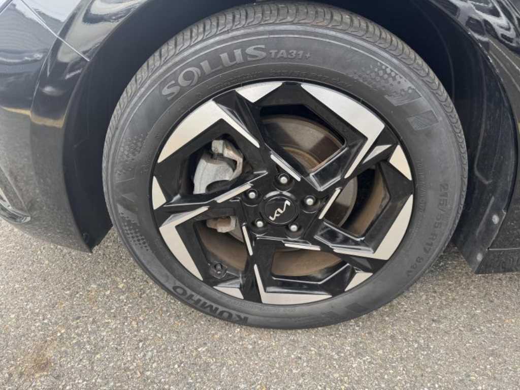 Kia K5 — photo 12