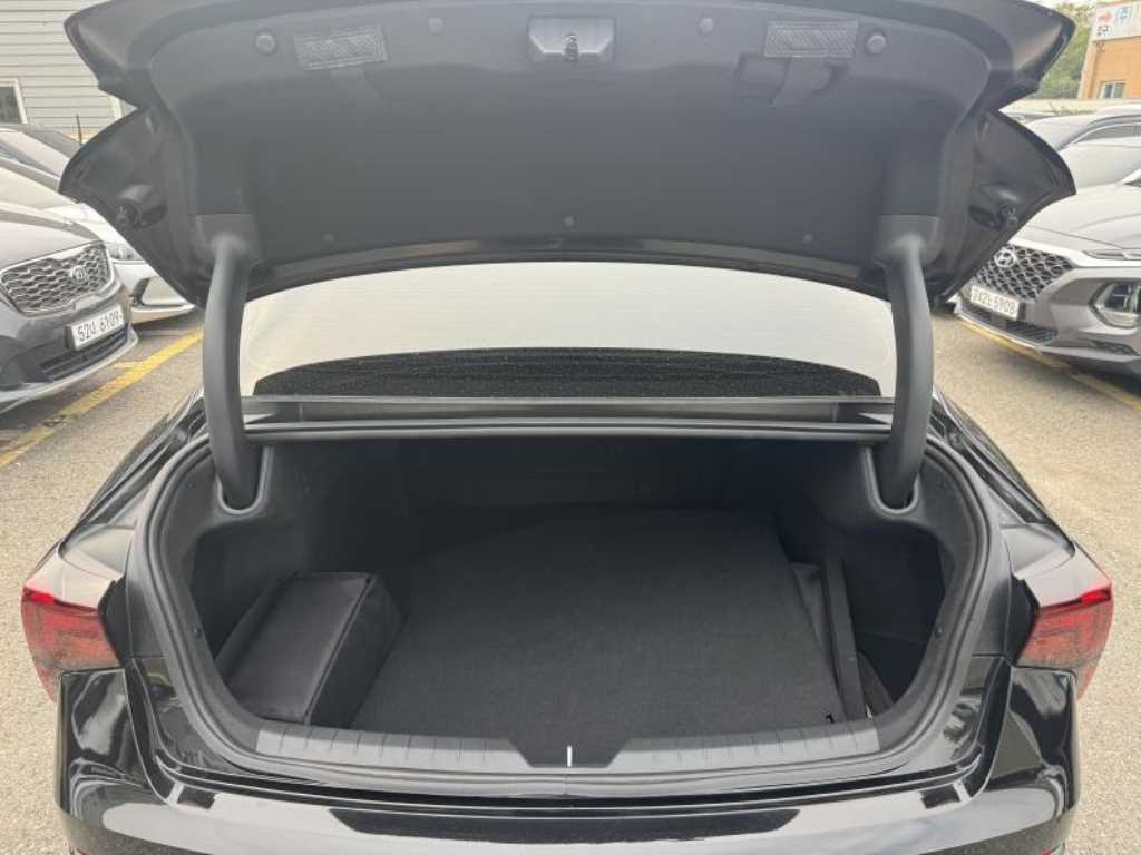 Kia K5 — photo 12