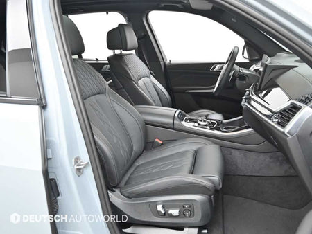 BMW X5 — photo 10