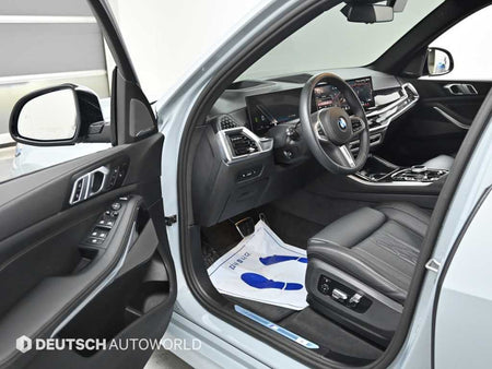 BMW X5 — photo 11