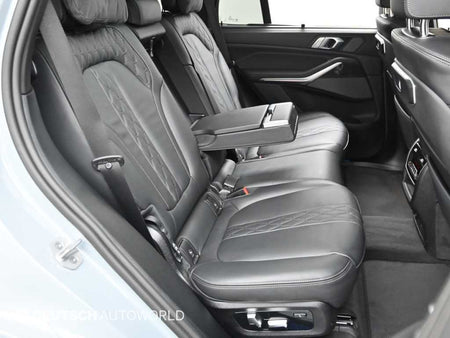 BMW X5 — photo 12