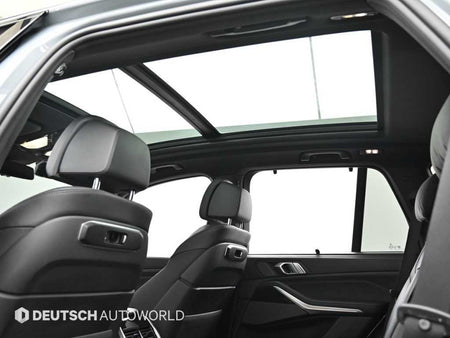 BMW X5 — photo 18