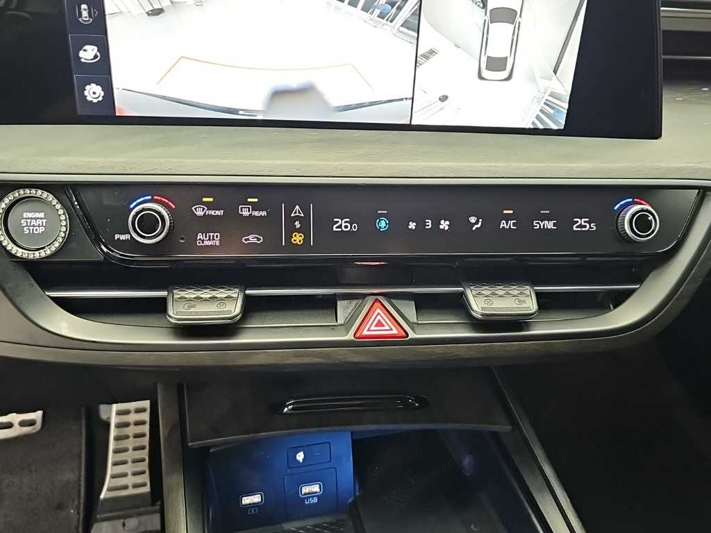Kia K8 — photo 10