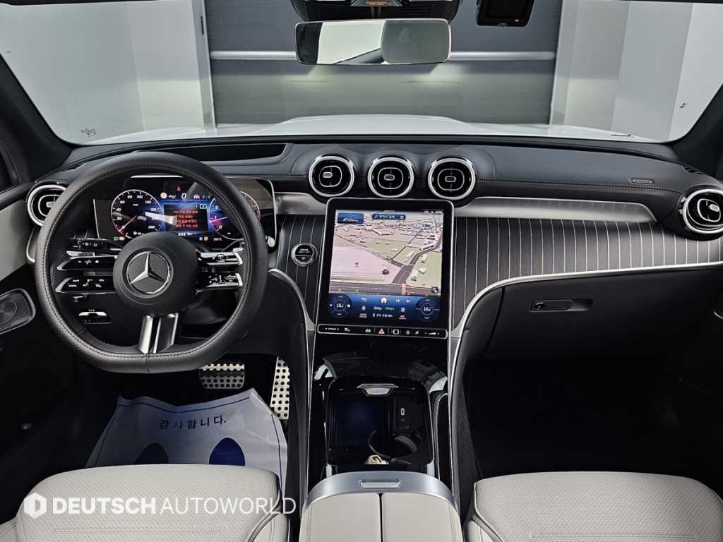 Mercedes-Benz GLC-Class — photo 07