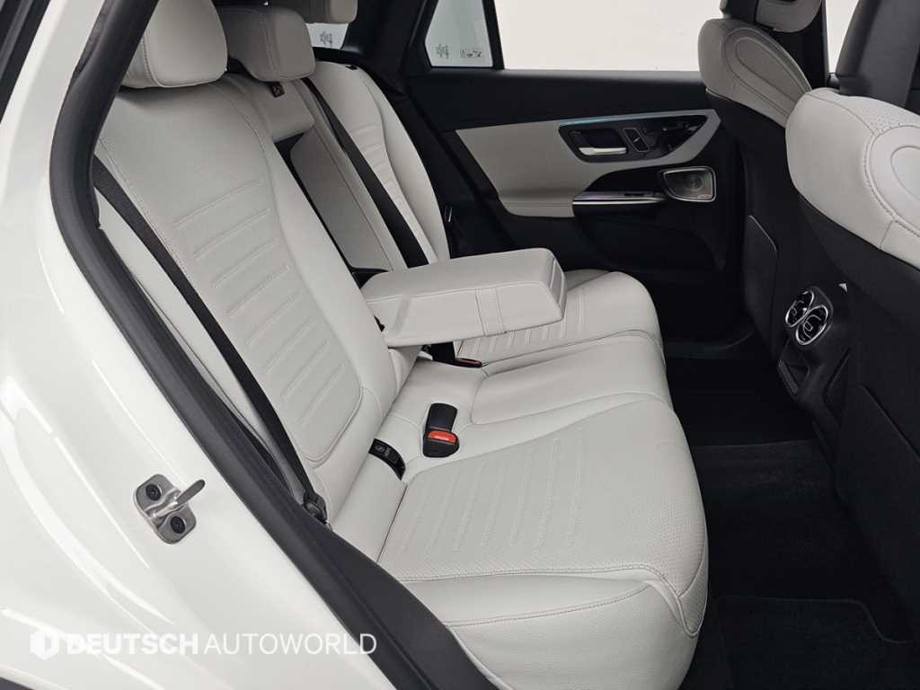 Mercedes-Benz GLC-Class — photo 12