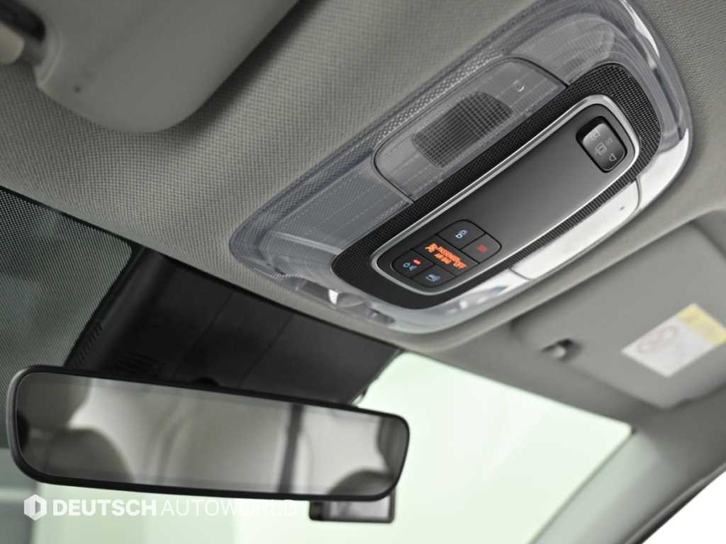 Hyundai Avante — photo 17