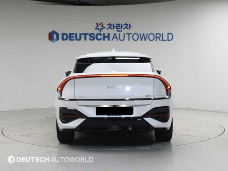 Kia EV6 — photo 04