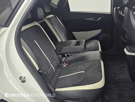 Kia EV6 — photo 11