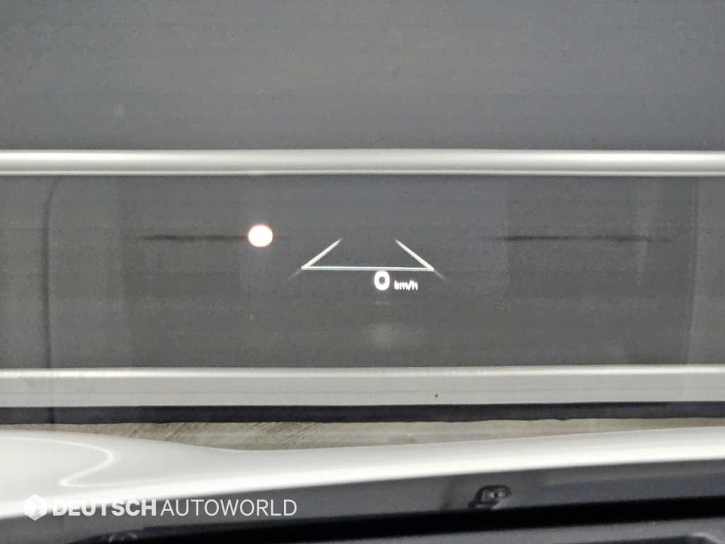 Kia EV6 — photo 17