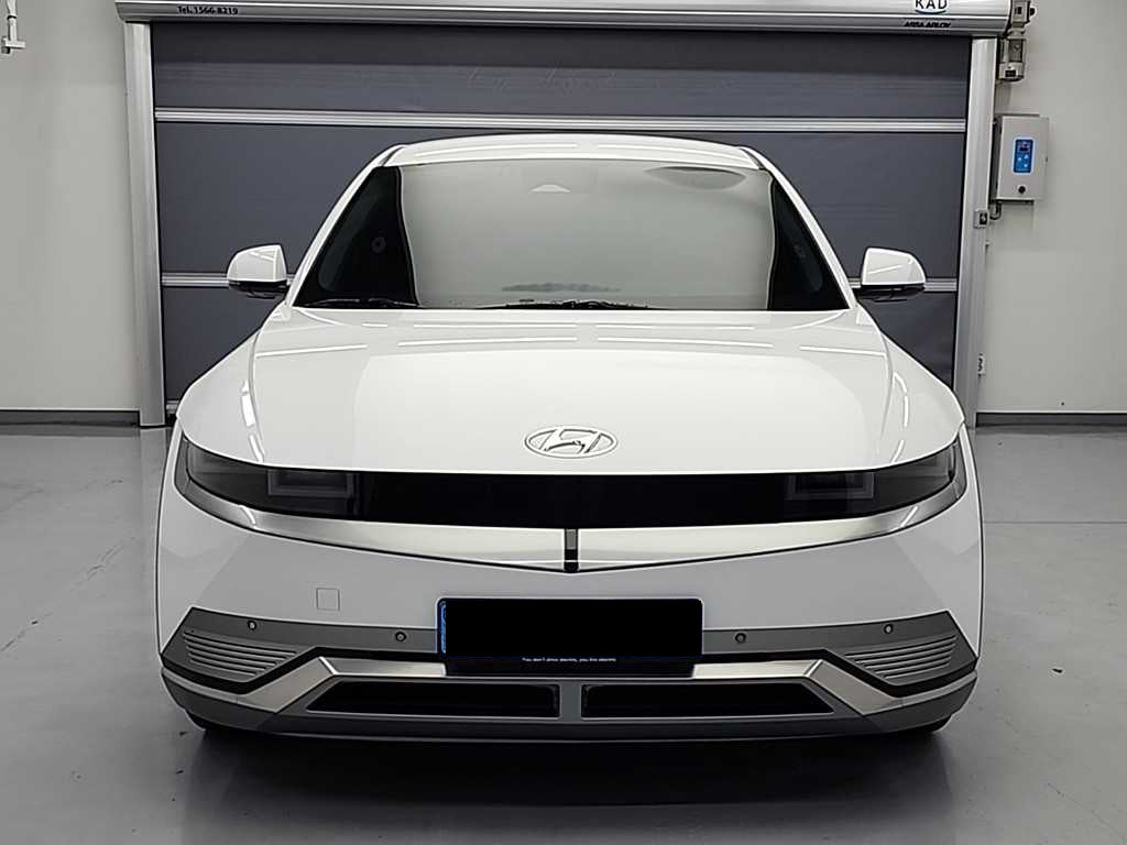 Hyundai Ioniq5 — photo 02