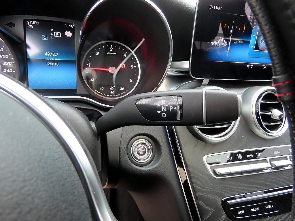 Mercedes-Benz C-Class — photo 10