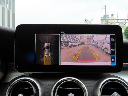 Mercedes-Benz C-Class — photo 15