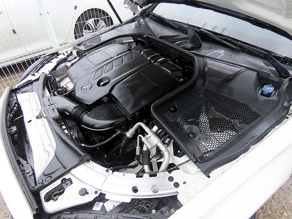 Mercedes-Benz C-Class — photo 19