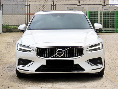 Volvo S60 — photo 01