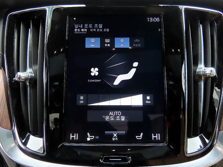 Volvo S60 — photo 14