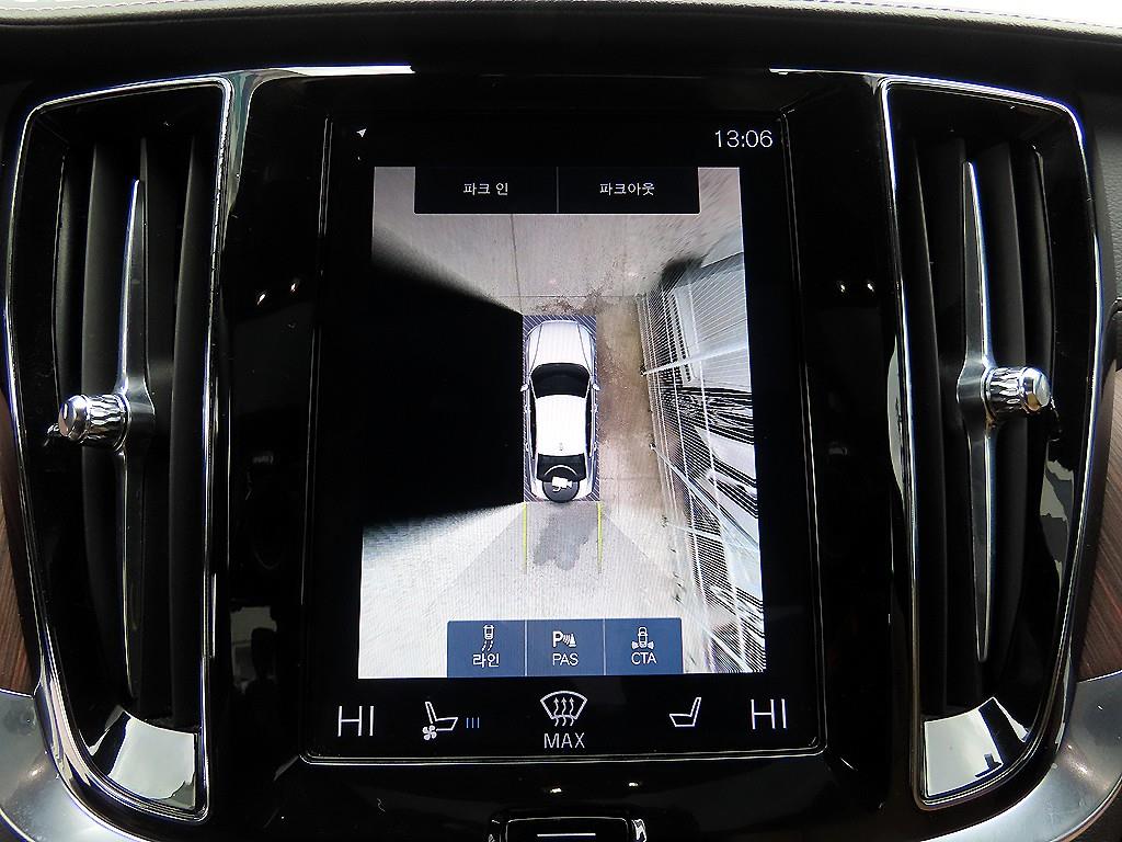Volvo S60 — photo 15