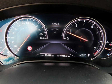 BMW 5-Series — photo 09