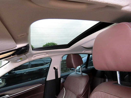 BMW 5-Series — photo 17