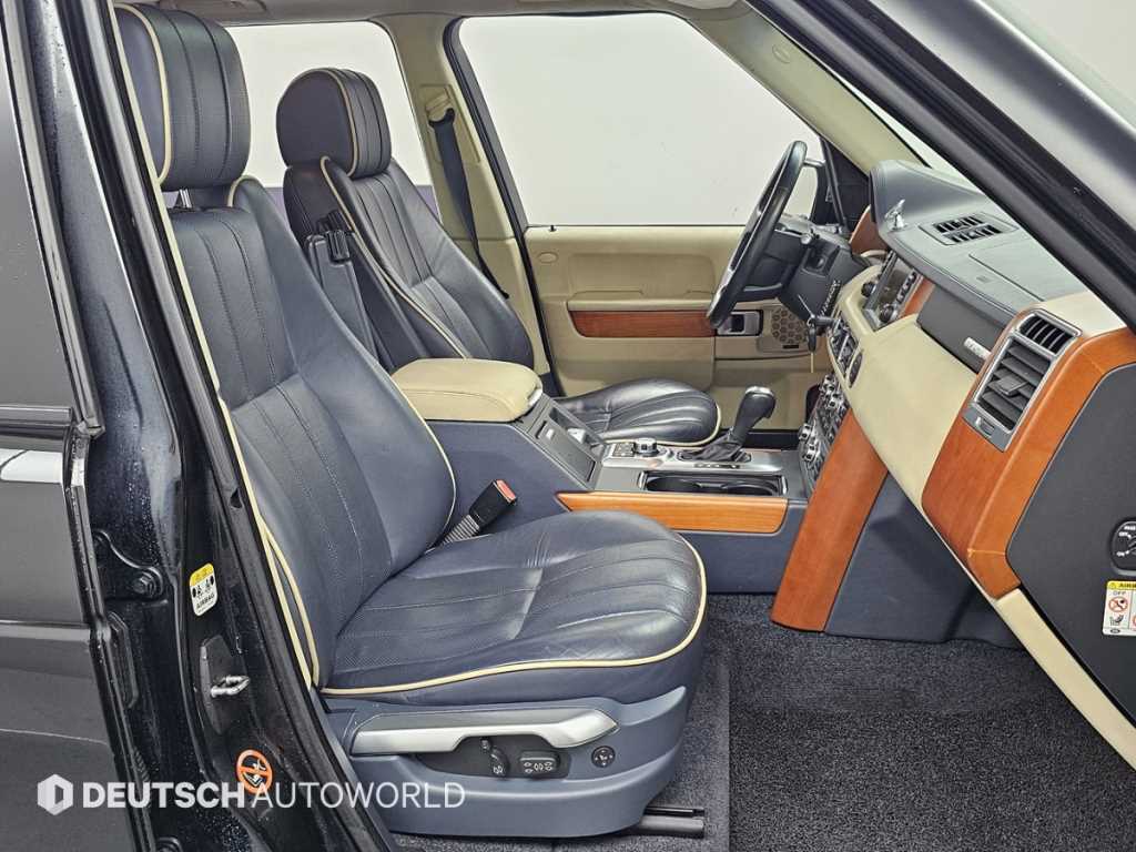 Land Rover Range Rover — photo 10
