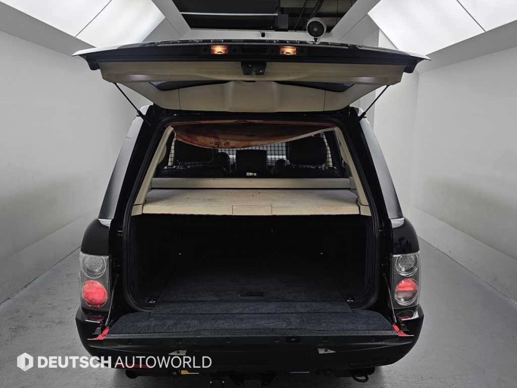 Land Rover Range Rover — photo 19