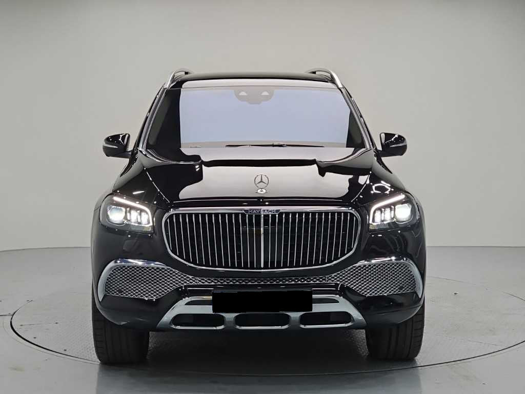 Mercedes-Benz GLS-Class — photo 02