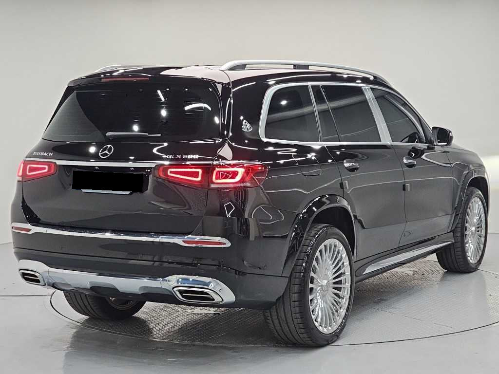 Mercedes-Benz GLS-Class — photo 04