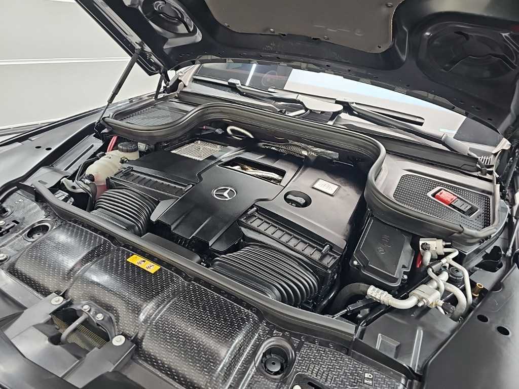 Mercedes-Benz GLS-Class — photo 05