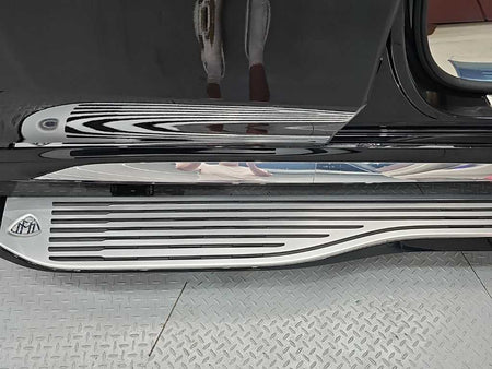 Mercedes-Benz GLS-Class — photo 16