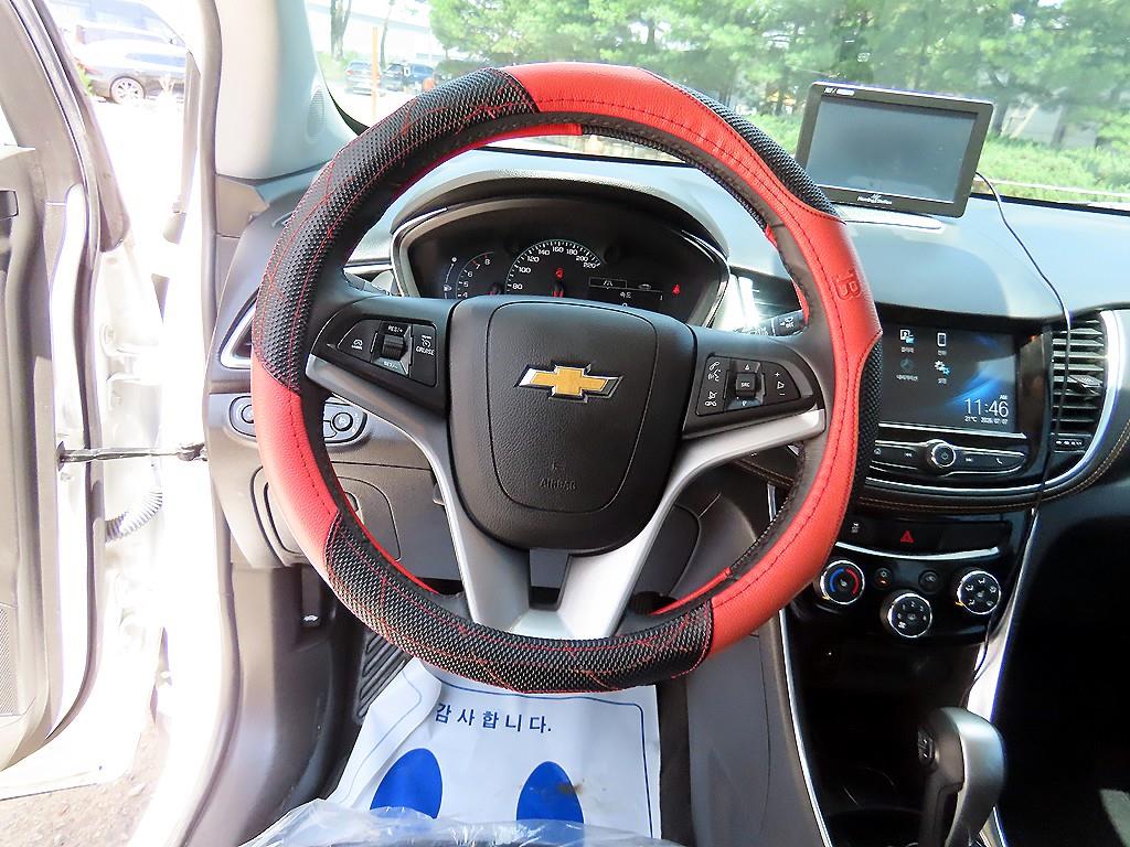 CHEVROLET Trax — photo 08