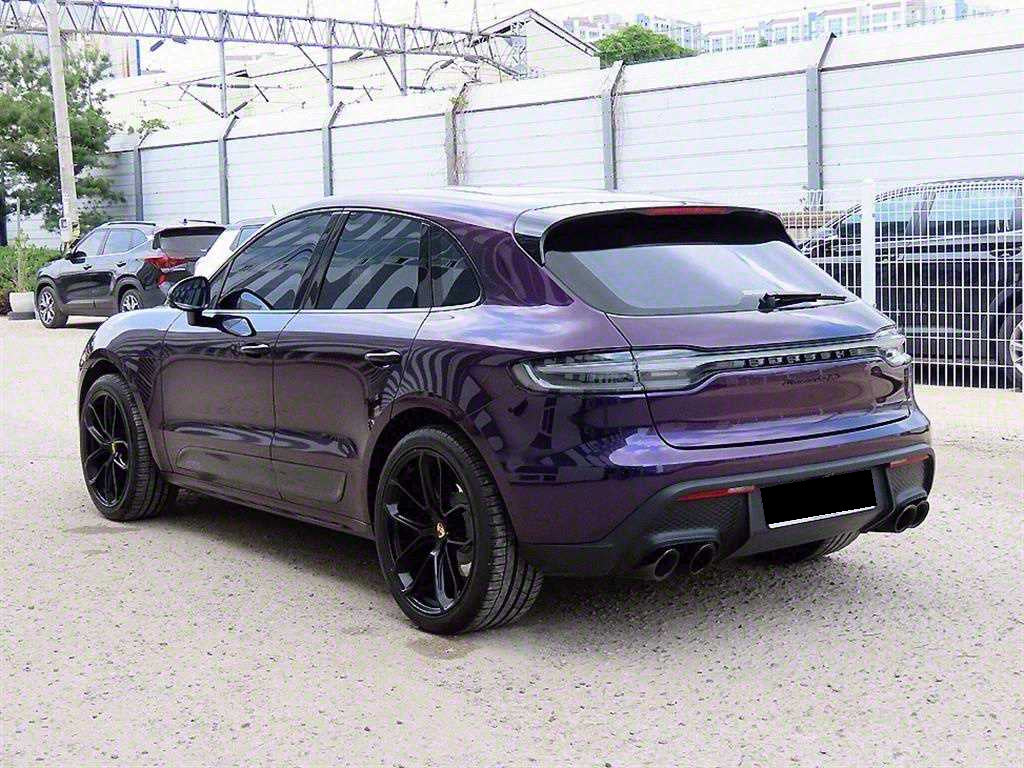 Porsche Macan — photo 03