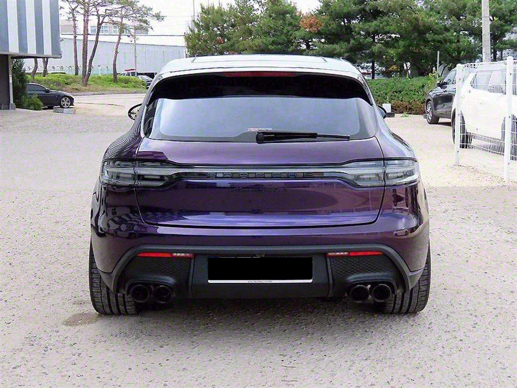 Porsche Macan — photo 04