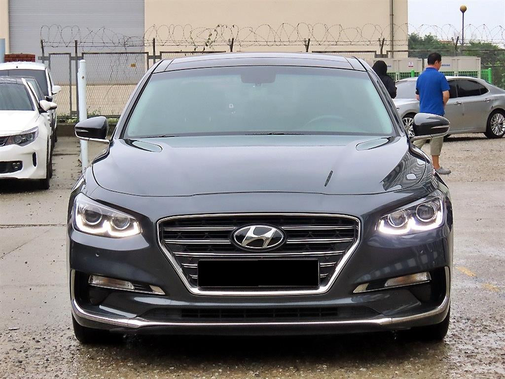 Hyundai Grandeur — photo 01