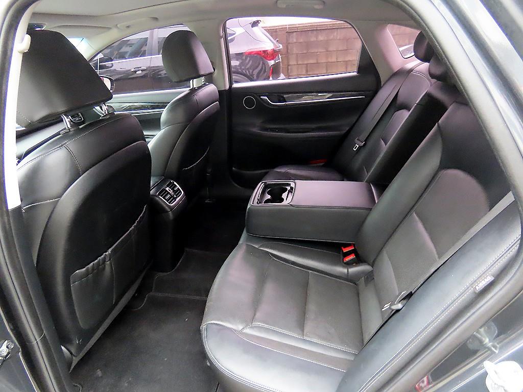 Hyundai Grandeur — photo 06