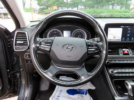 Hyundai Grandeur — photo 08