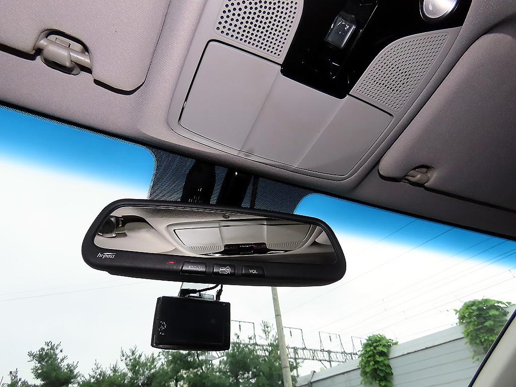 Hyundai Grandeur — photo 14