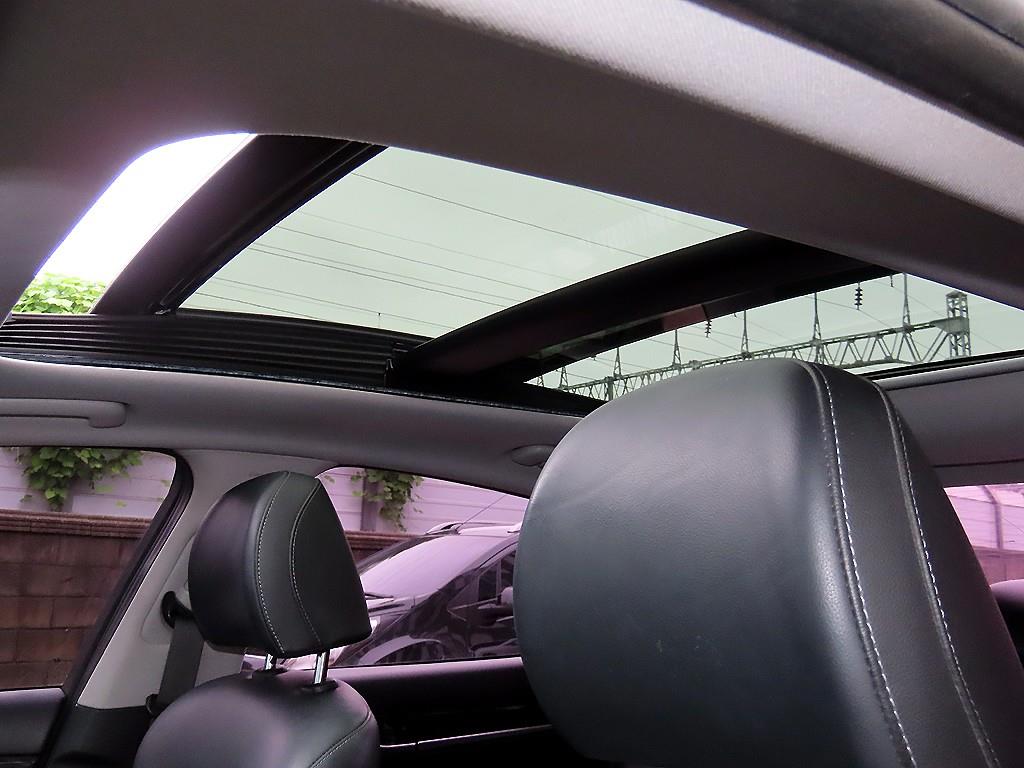 Hyundai Grandeur — photo 18