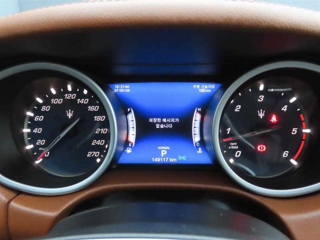 Maserati Ghibli — photo 10