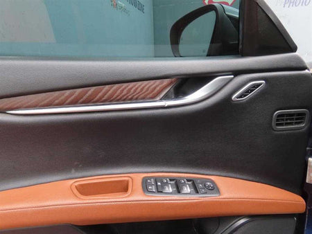 Maserati Ghibli — photo 14