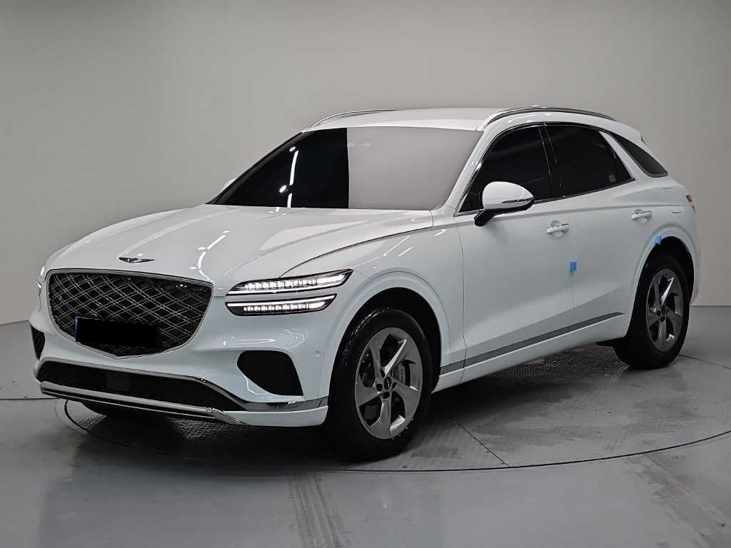 Genesis GV70 — photo 01