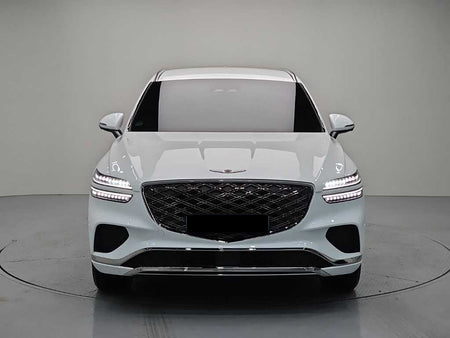 Genesis GV70 — photo 02