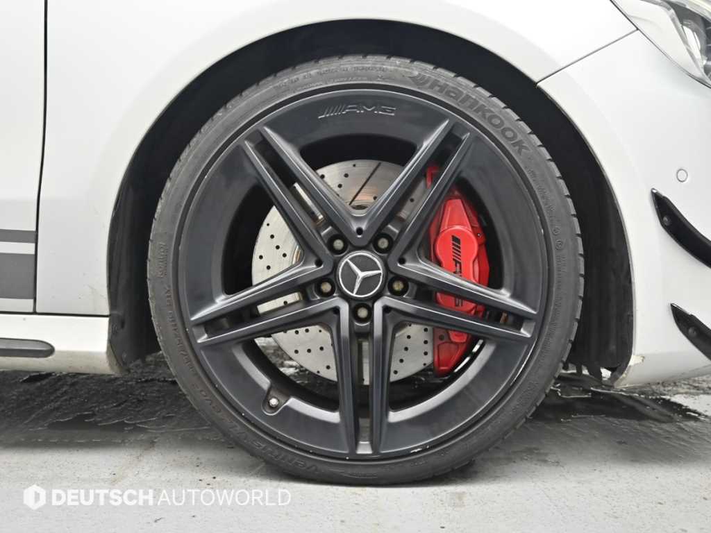Mercedes-Benz A-Class — photo 05
