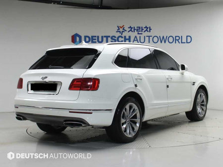 Bentley Bentayga — photo 02